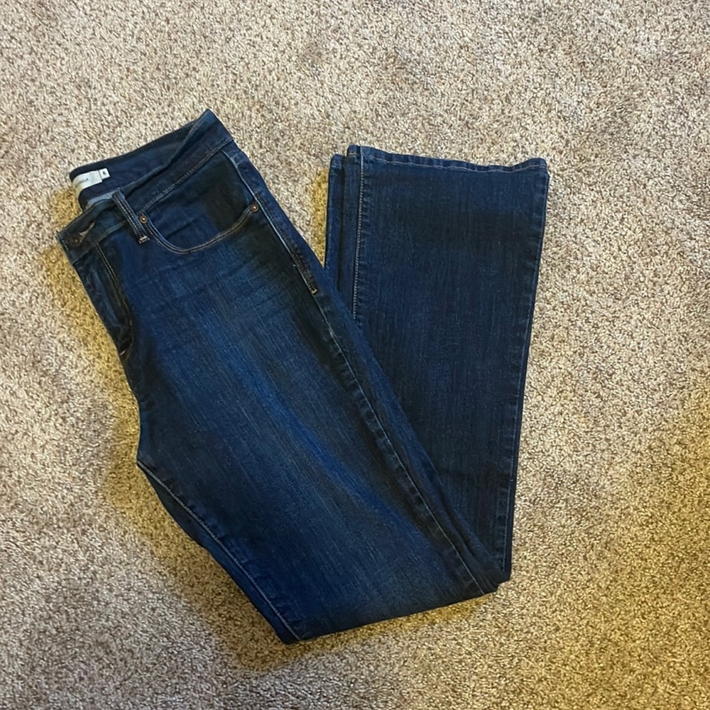 Like new Levi’s 515 Bootcut jeans, size 6